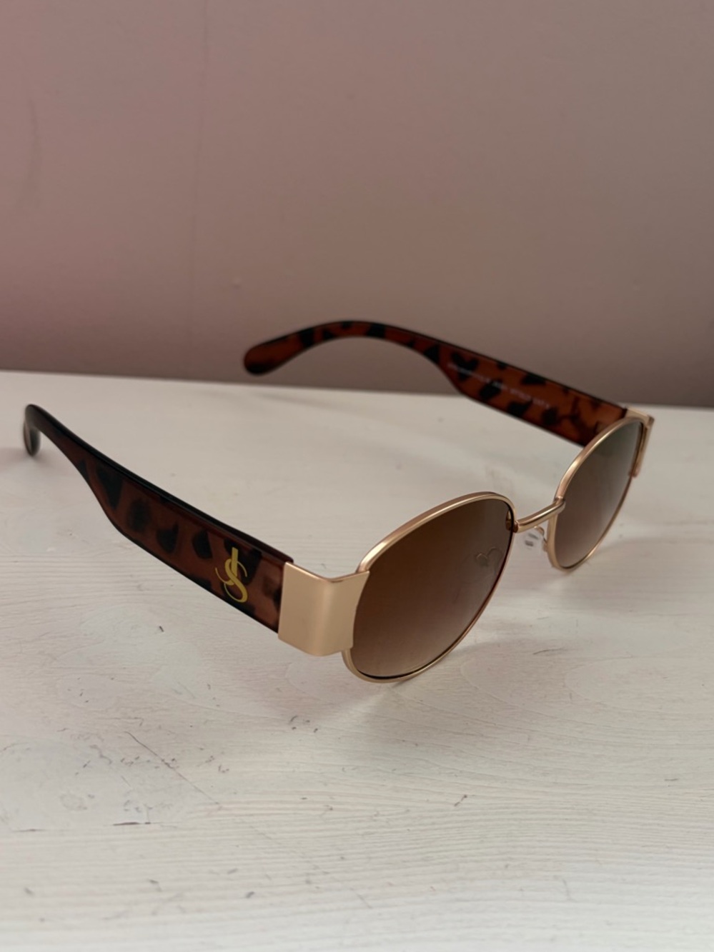 Jessica Simpson Oval Gold Tortoise Sunglasses